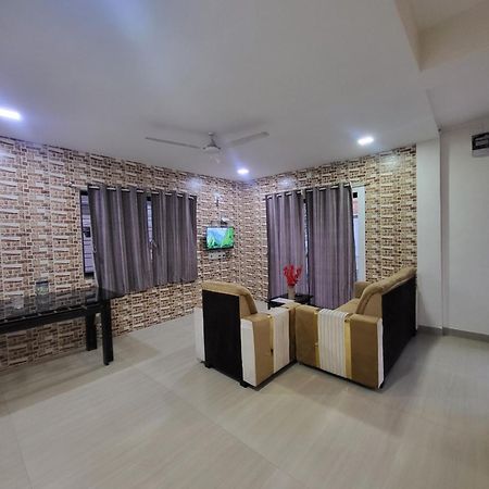 The Perfect Stays Para Disco Big Pool Cricket Turf Villa Lonavala Exteriér fotografie