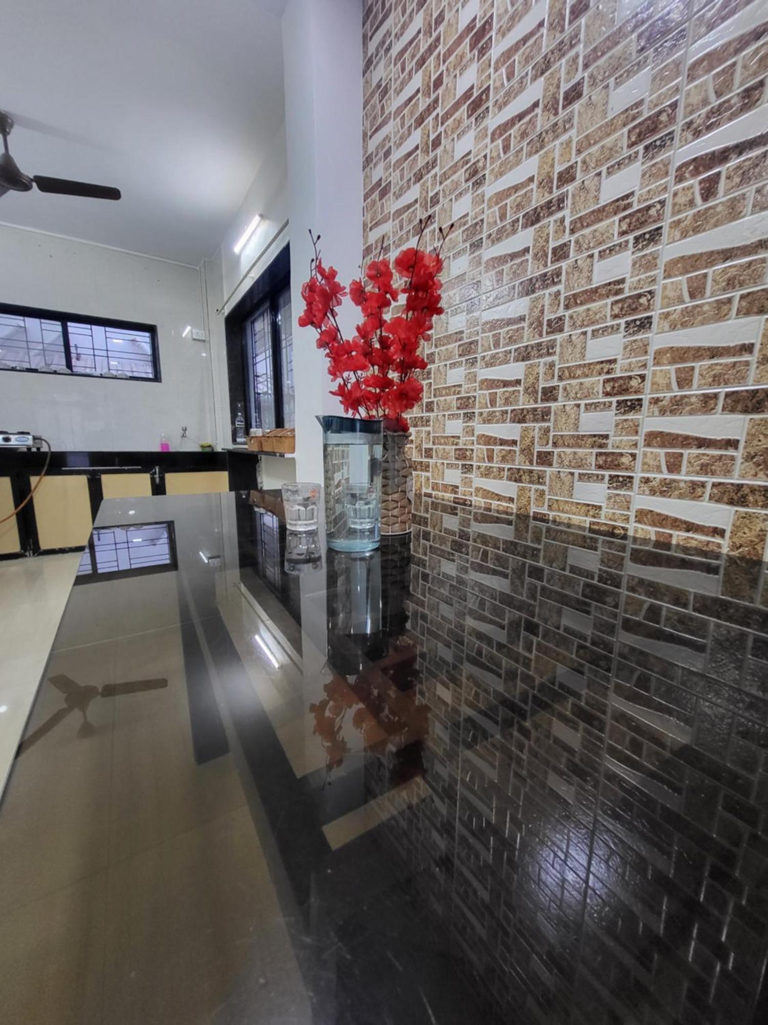 The Perfect Stays Para Disco Big Pool Cricket Turf Villa Lonavala Exteriér fotografie