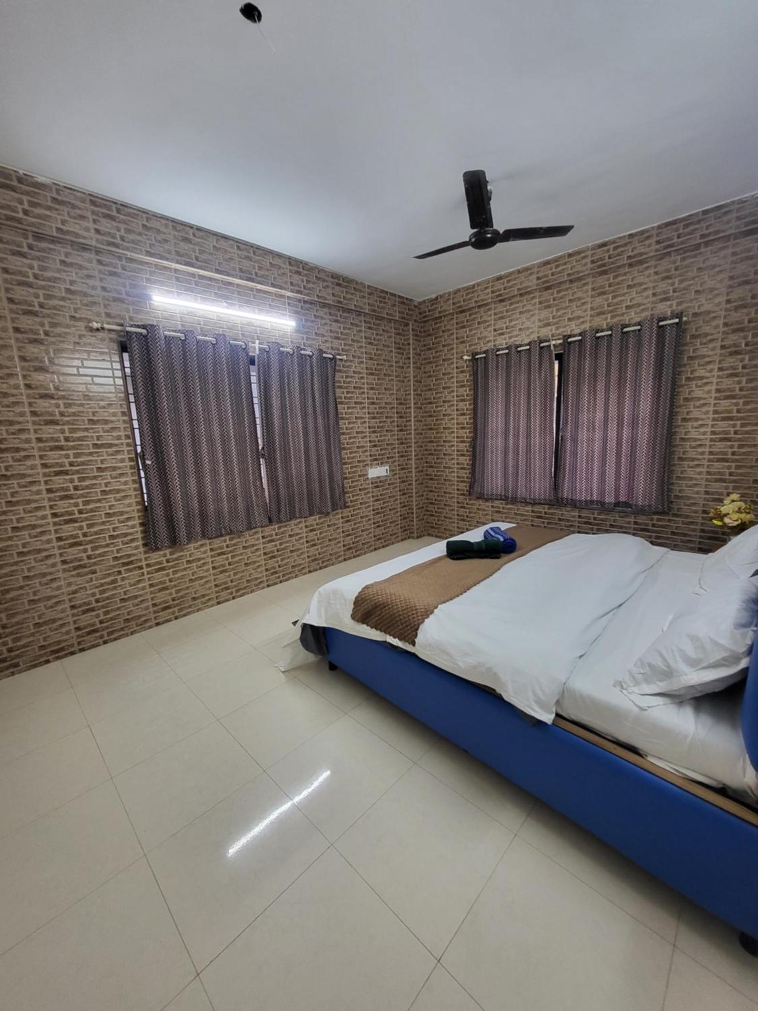 The Perfect Stays Para Disco Big Pool Cricket Turf Villa Lonavala Exteriér fotografie