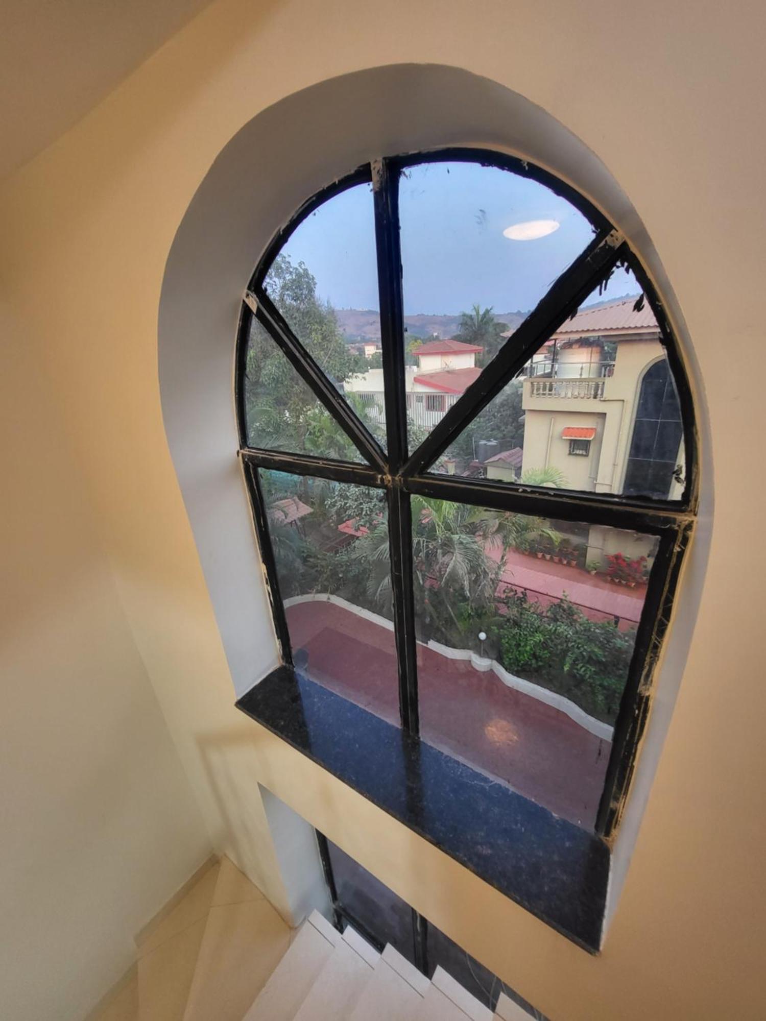 The Perfect Stays Para Disco Big Pool Cricket Turf Villa Lonavala Exteriér fotografie