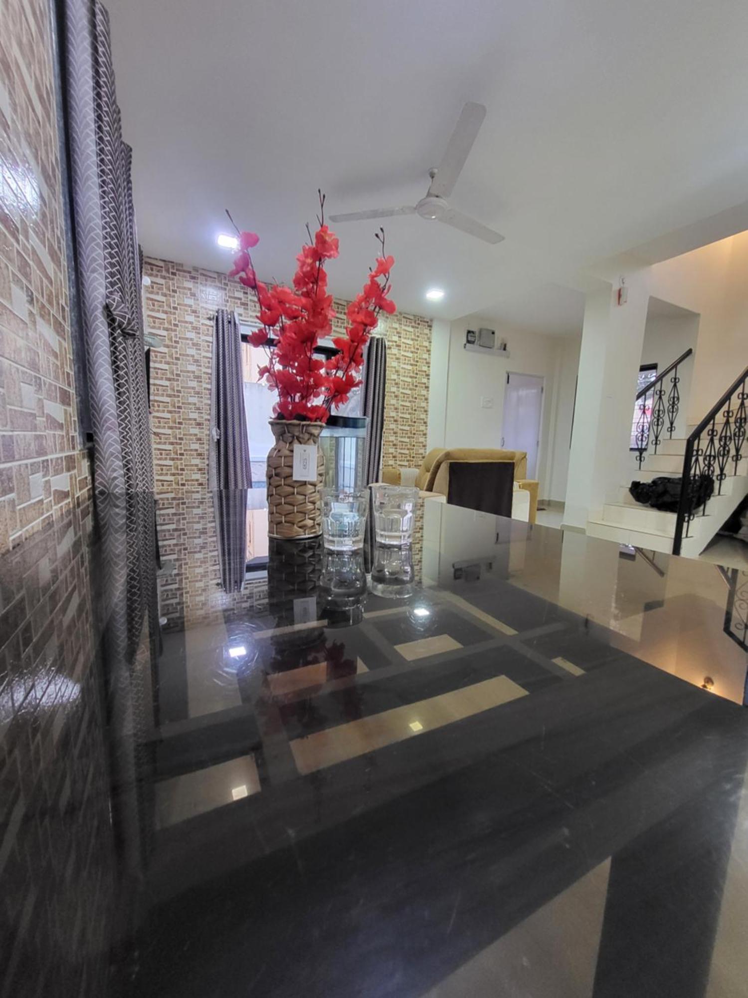 The Perfect Stays Para Disco Big Pool Cricket Turf Villa Lonavala Exteriér fotografie